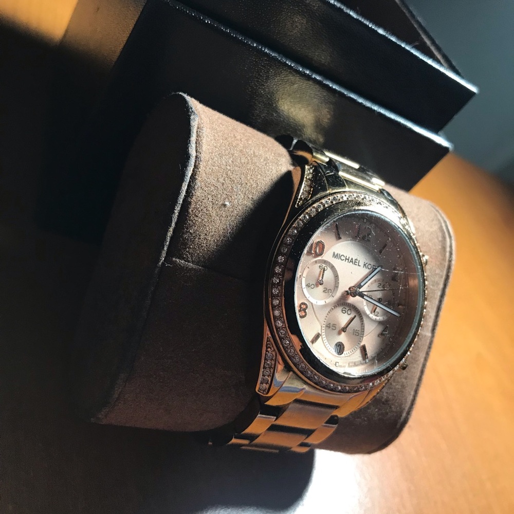 Micheal Kors Rose Gold Watch